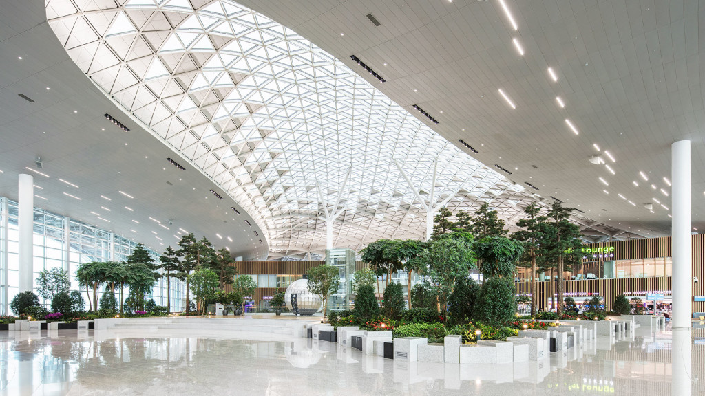 A large building with a glass floor.